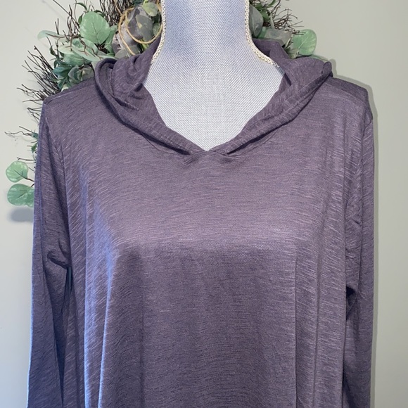 Andrea Jovine lightweight Hooded hi-lo top with flared hemline Cotton/modal med - Picture 2 of 11